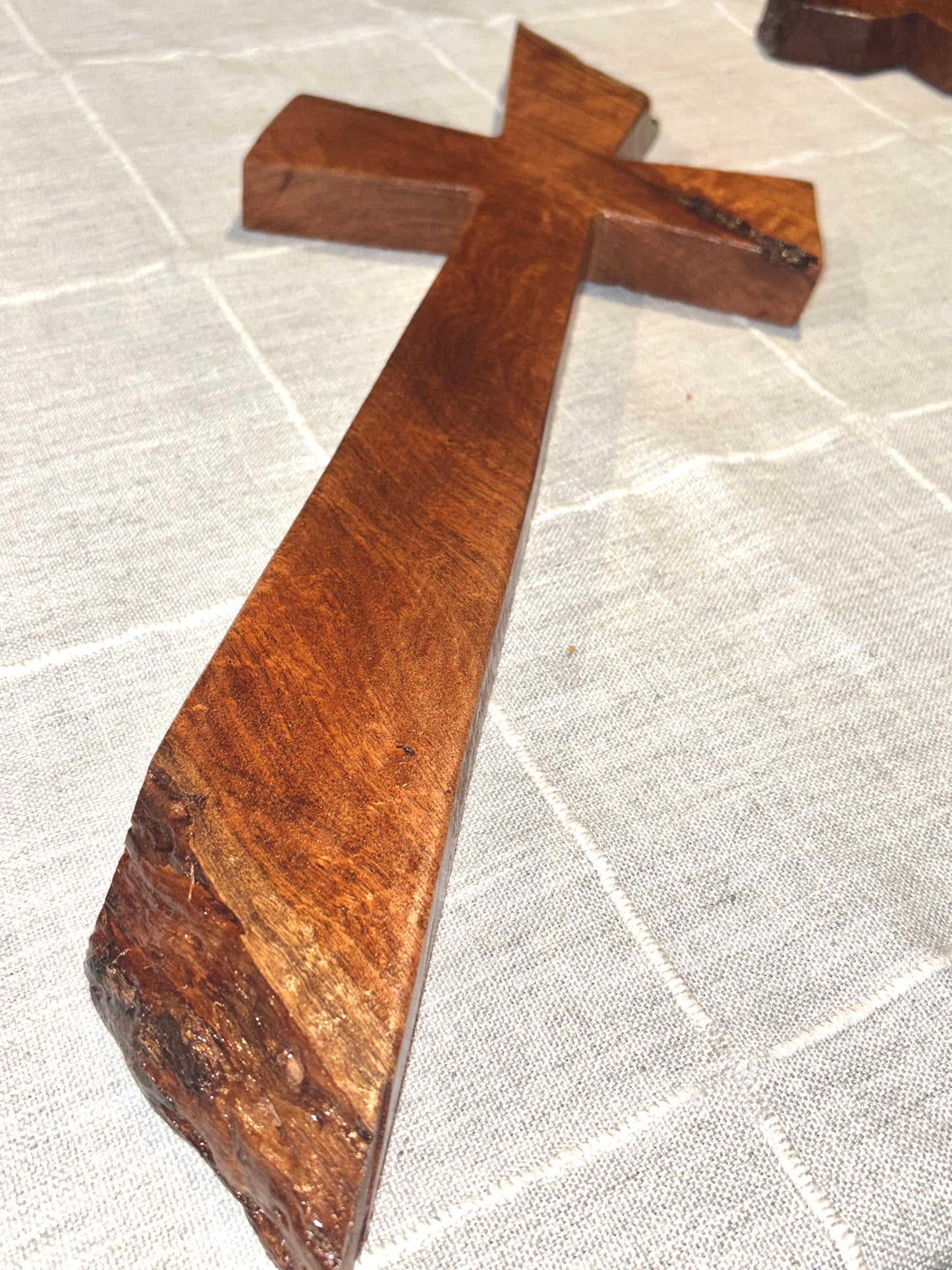 Medium Mesquite Cross